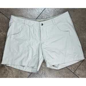 Patagonia Womens Quandary Khaki Shorts 12 Worn Wear Gorpcore Hiking Trail Summer